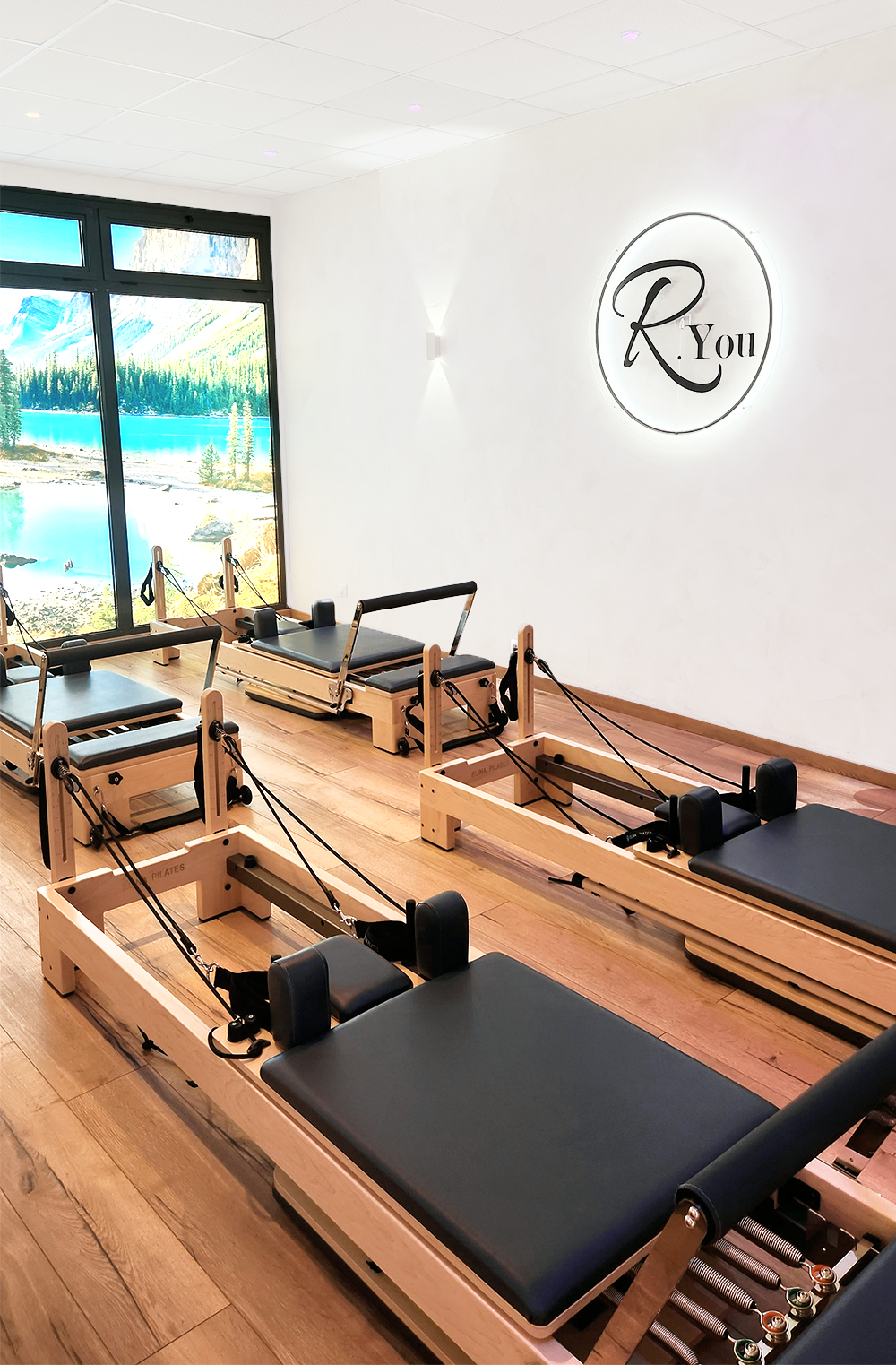 Pilates reformer